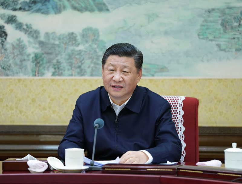 　　12月25日至26日，中共中央政治局召開民主生活會(huì)，中共中央總書記習(xí)近平主持會(huì)議并發(fā)表重要講話。 新華社記者 謝環(huán)馳 攝